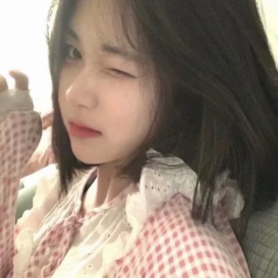 安娜与贝拉